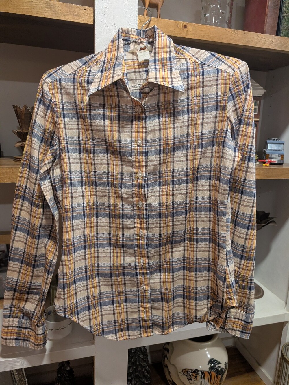 Vintage Levi's Beige Plaid Button Up Western Shirt Size Small